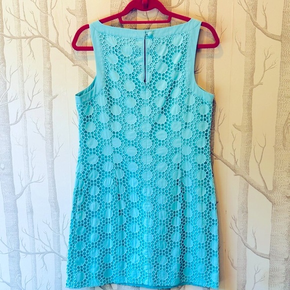 Vineyard Vines Light Blue Eyelet Dress Size 10- NWOT - Picture 2 of 4